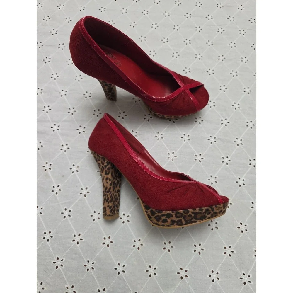 Max Rave Y2k Women's Red Peep Toe Platform Heels Leopard Print Block Size 7